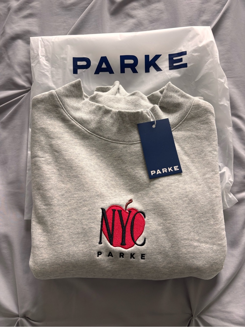 Parke NYC Pop Up Gray Big Apple NYC Mockneck Sweatshirt S/M NEW 2026